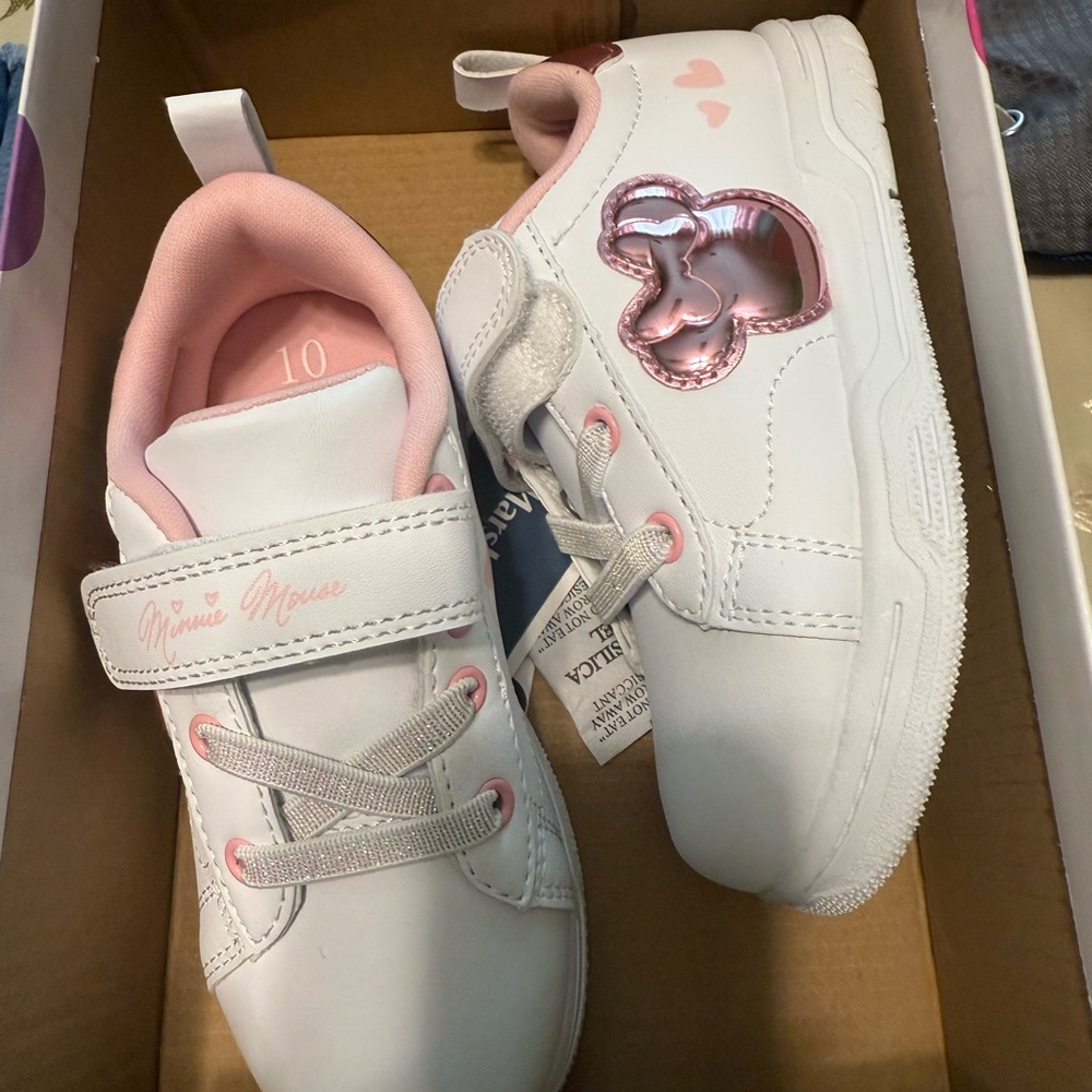 Kids Shoes - White and Pink